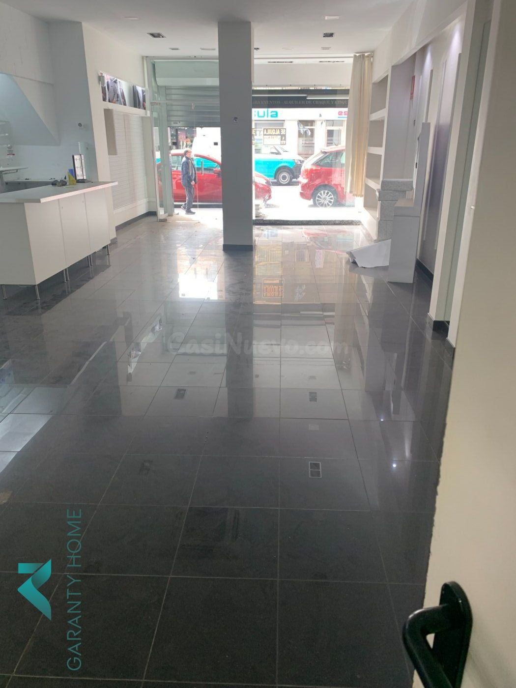 Local comercial 186m² en alquiler - Elche