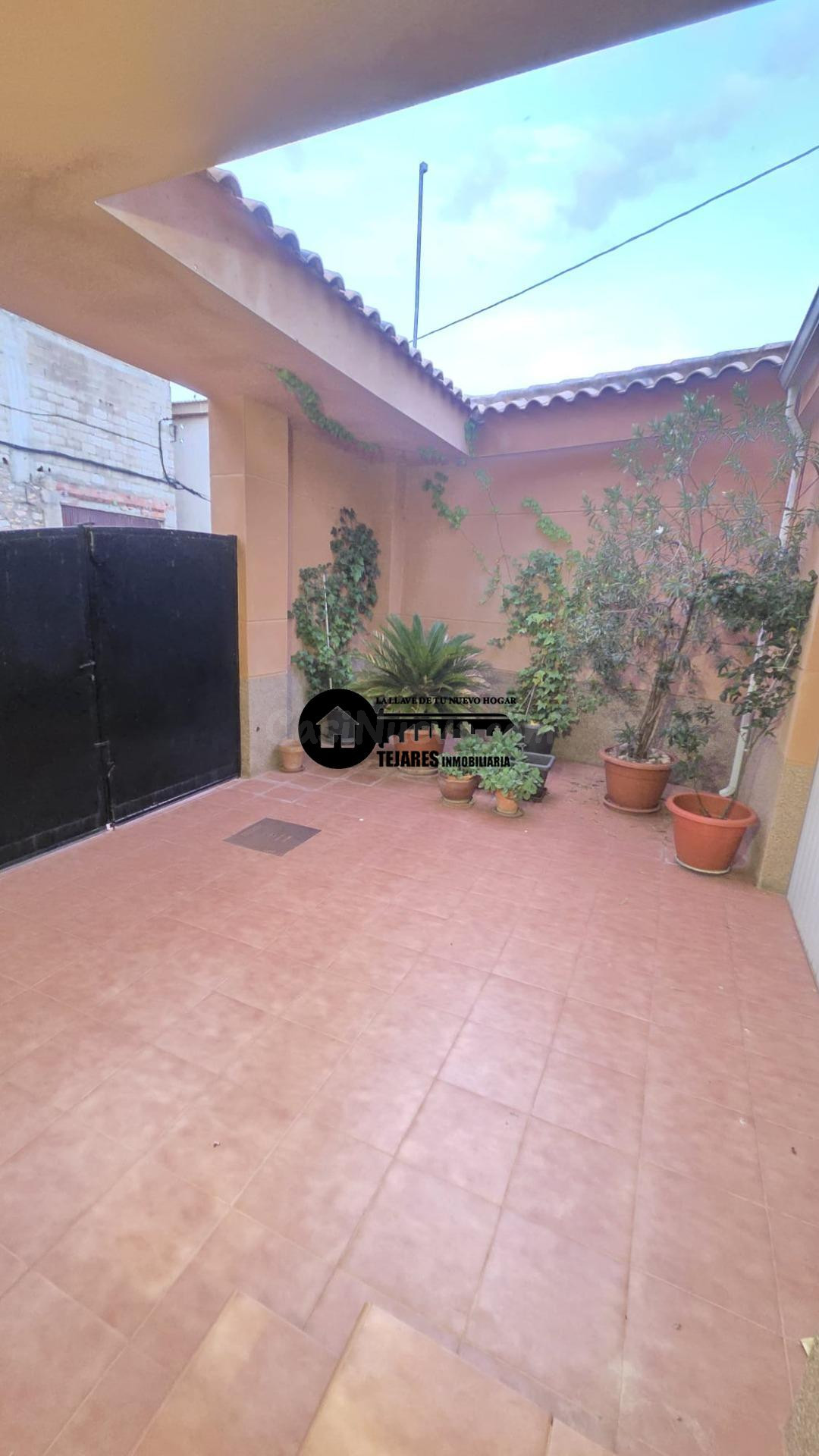 INMOBILIARIA TEJARES VENDE CASA EN EL POZUELO