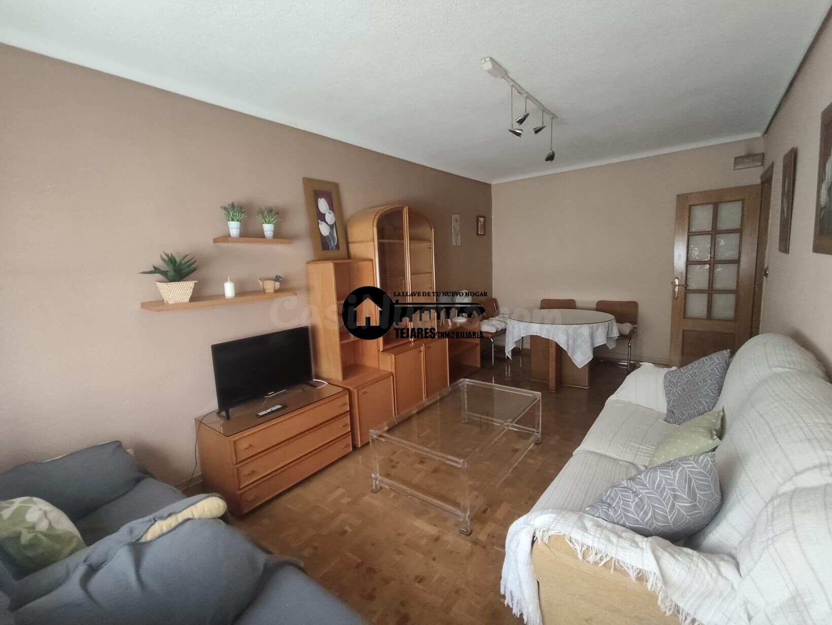 INMOBILIARIA TEJARES ALQUILA PISO  SOLO PARA ESTUDIANTES EN ZONA FRANCISCANOS