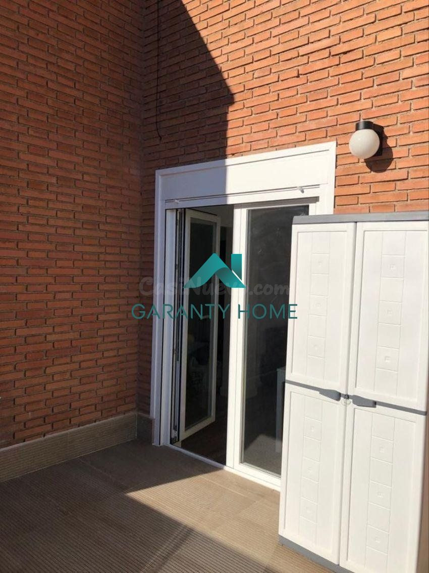 Ático en calle de los Fundadores