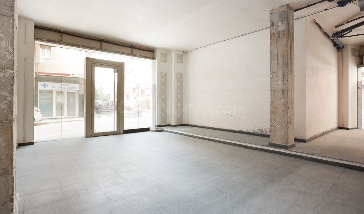 Local comercial 82m² en alquiler - Centro