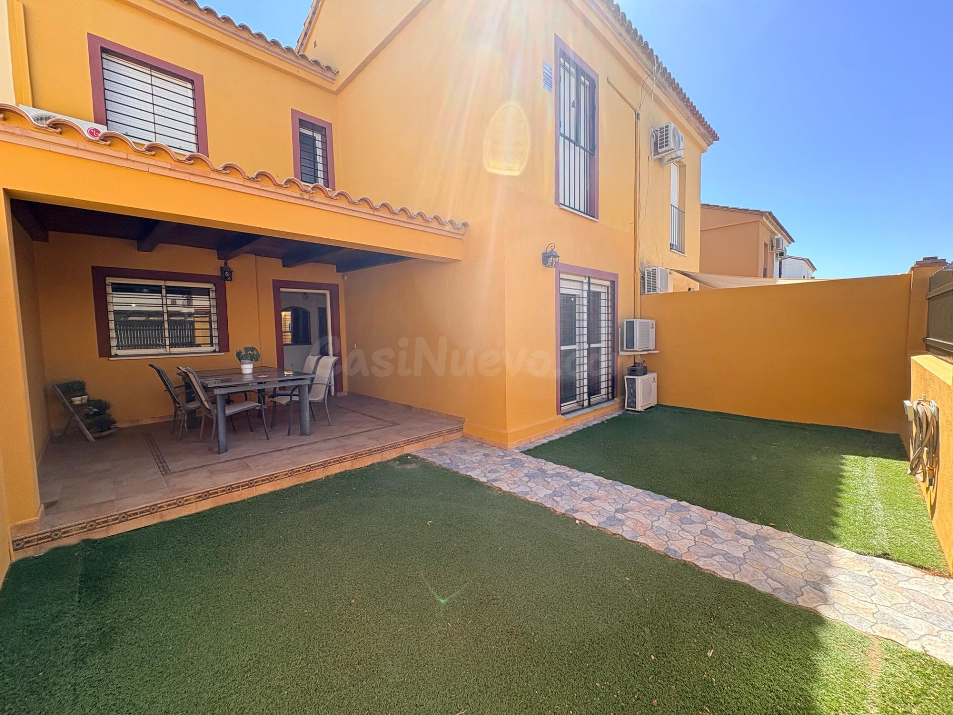 Adosado 4 habitaciones 114m² en venta - Andalucia