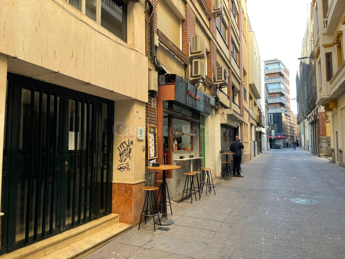 LOCAL COMERCIAL EN CENTRO
