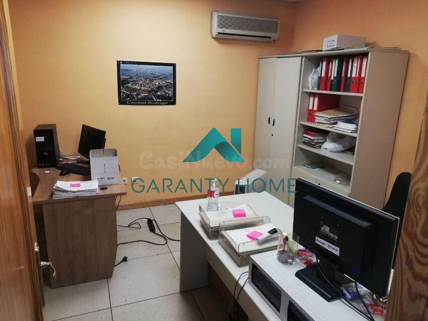 LOCAL EN VENTA EN BARRIO BLANCO, SALAMANCA