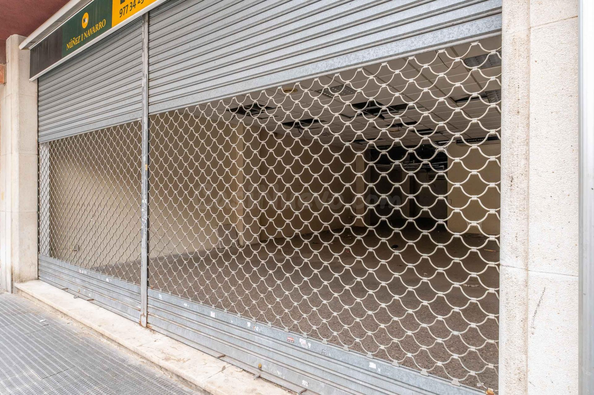 Local comercial 455m² en alquiler - Reus