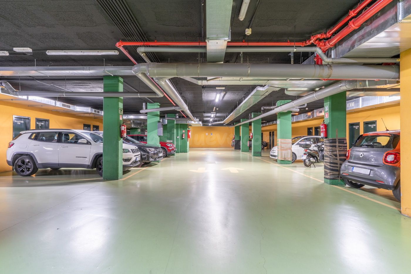 Parking 9m² en alquiler - Cirera