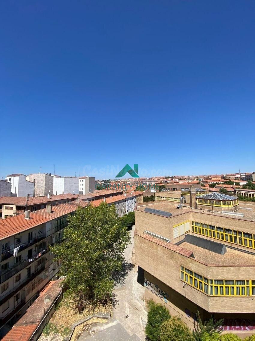 Piso de alquiler para estudiantes en San Bernardo, Salamanca