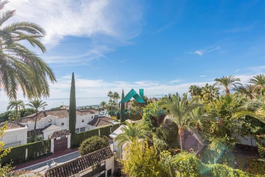 Casa en venta en Sierra Blanca, Marbella