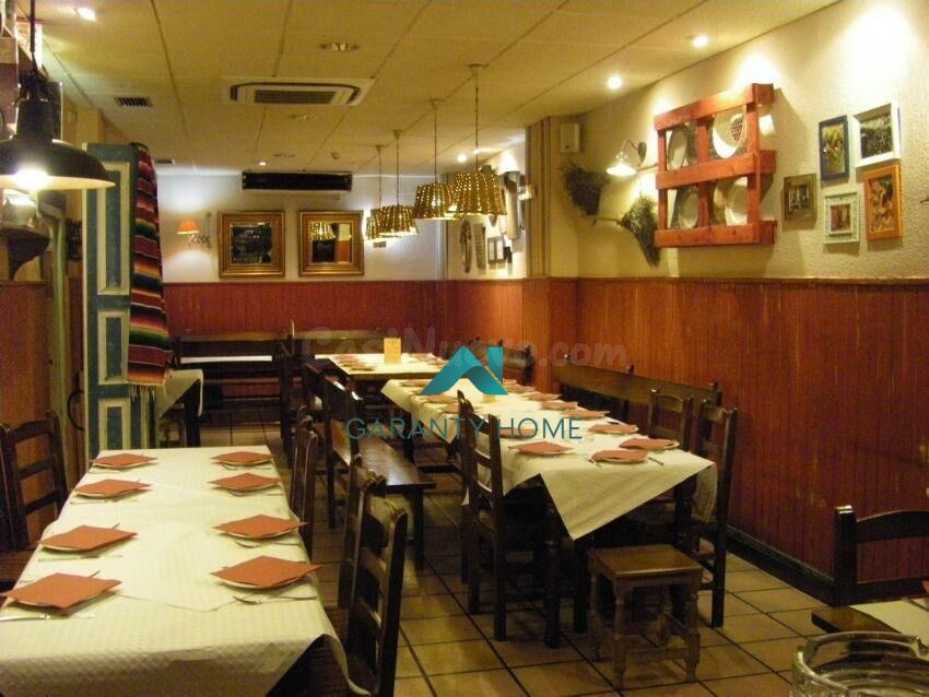 Local comercial en venta en San Juan, Pamplona/Iruña