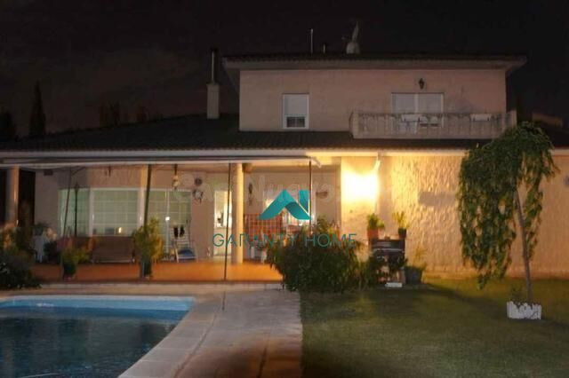 Casa adosada en venta en Casetas - Garrapinillos - Monzalbar - foto 2