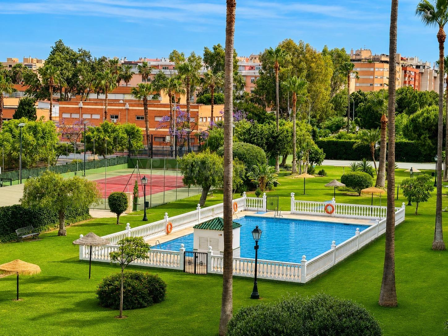 EXCLUSIVO PISO EN VENTA EN AVENIDA MOLIERE – MÁLAGA