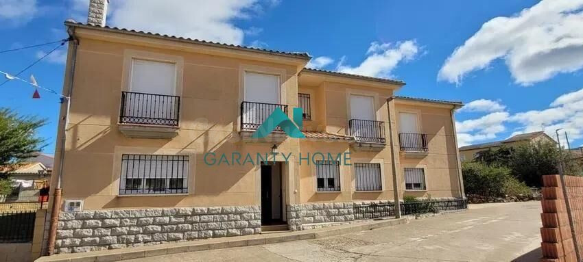 Casa de pueblo Aldeanueva de la Sierra