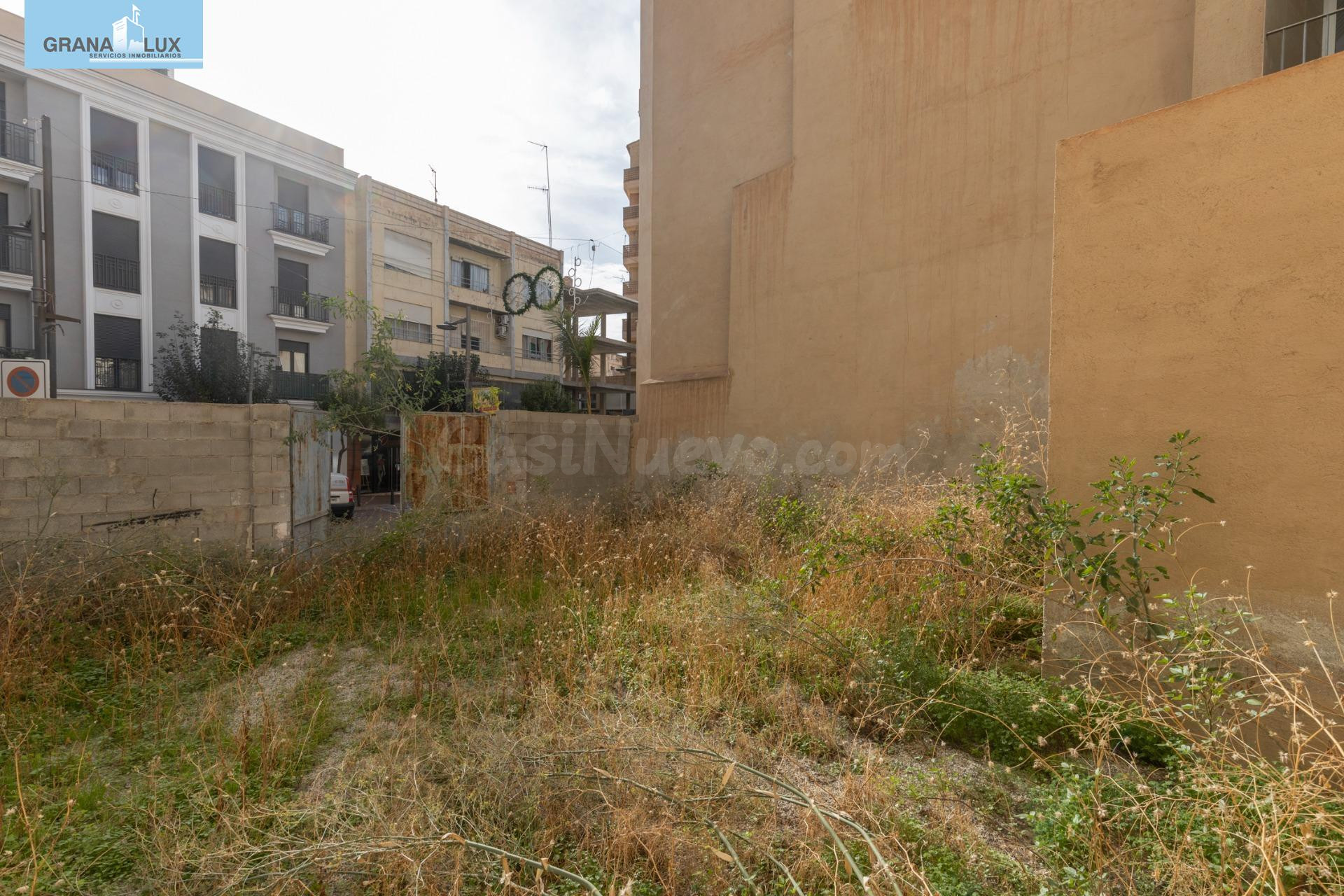 Solar en venta en el centro de Motril