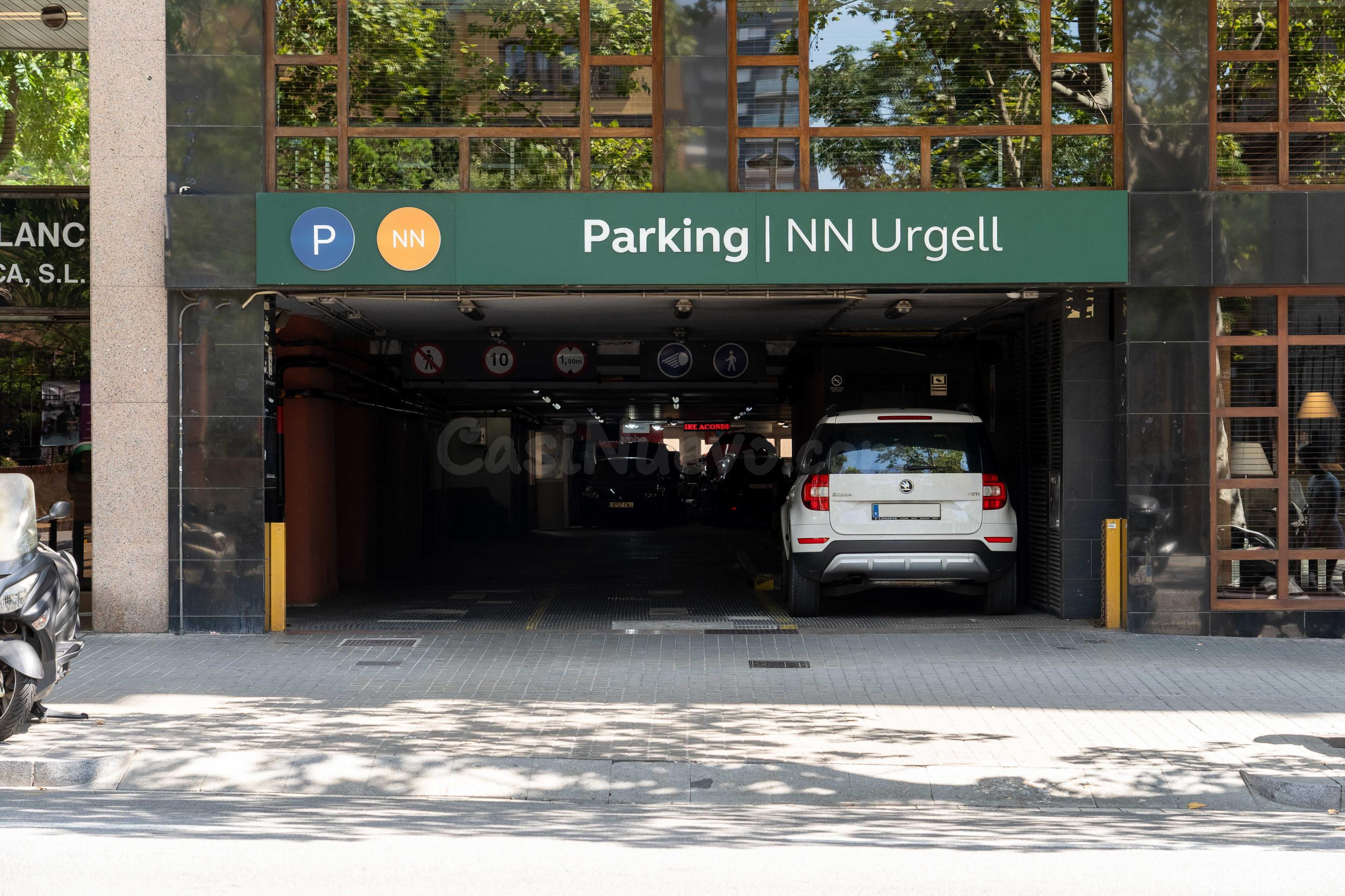 Parking de moto 2m² en alquiler - Eixample