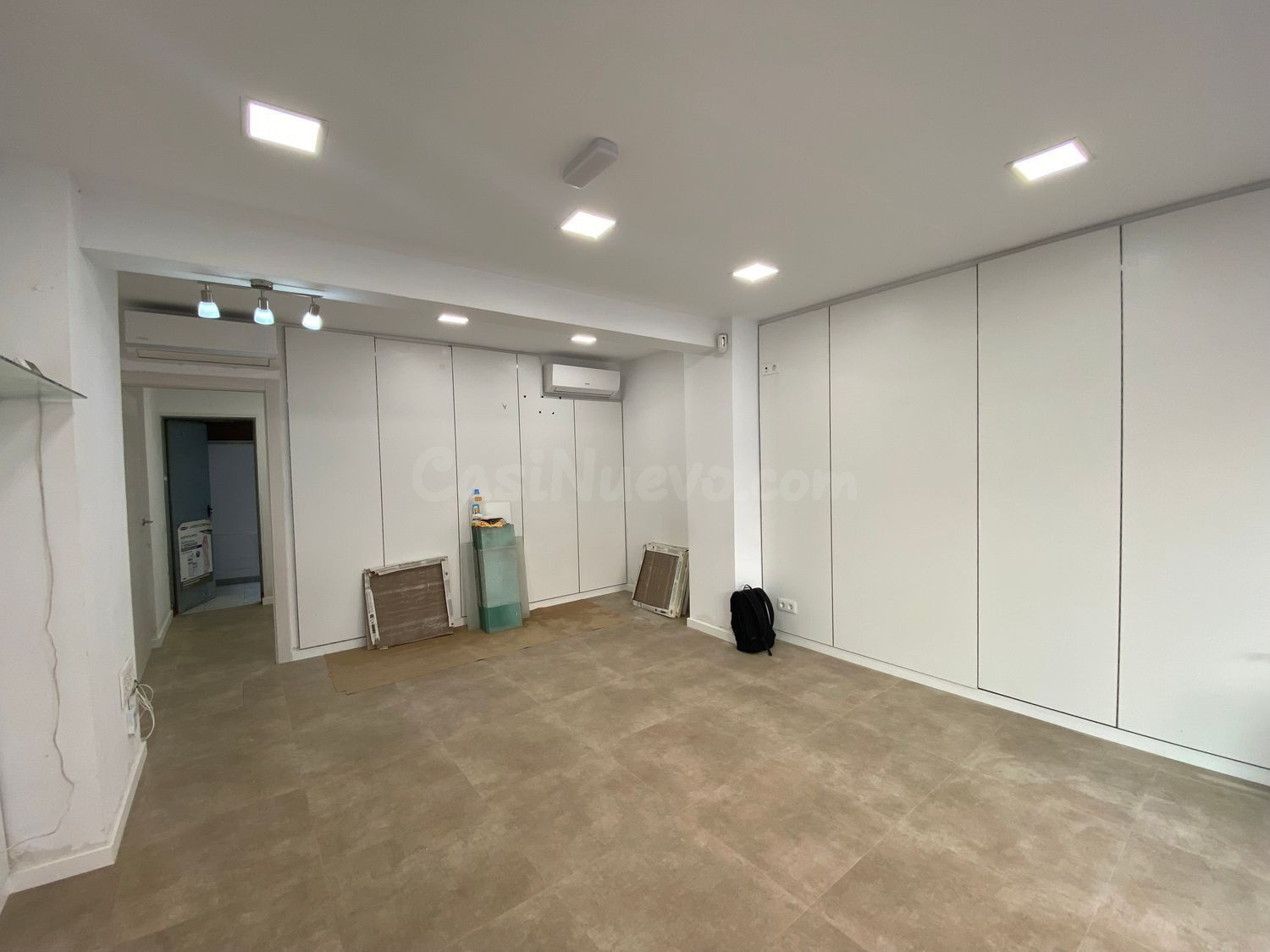 Local comercial 75m² en alquiler - La Gavarra