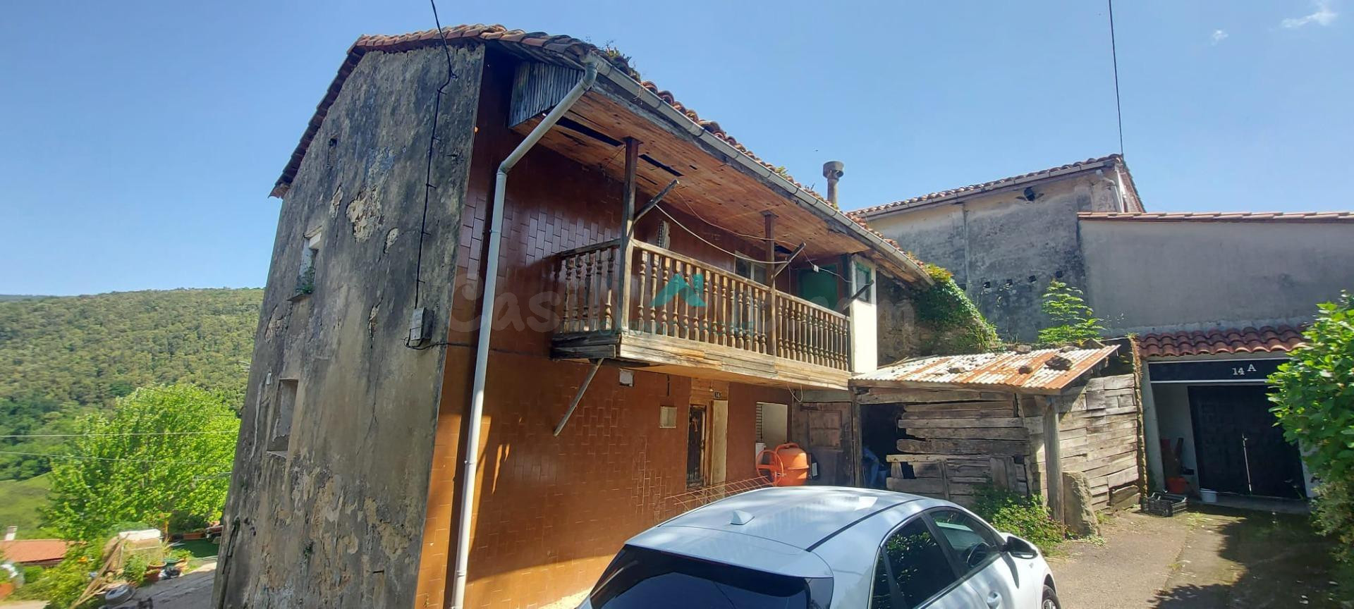 Se vende casa de pueblo en Ampuero - foto 5