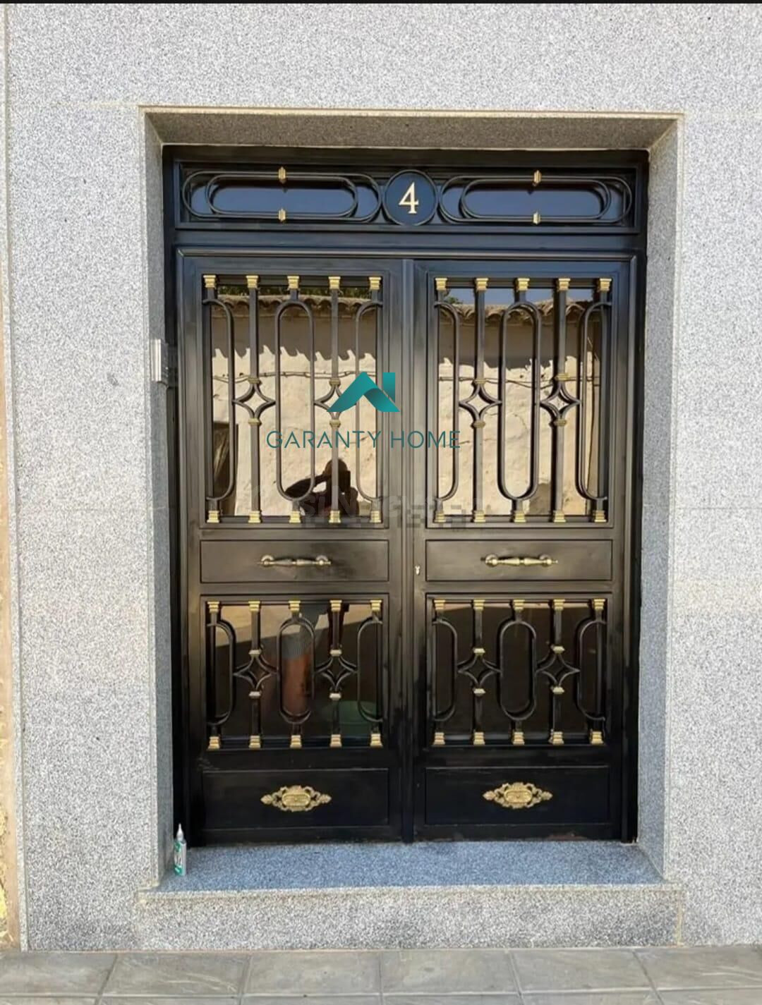 ¡OPORTUNIDAD EN MADRIGALEJO! Piso amplio y totalmente amueblado con garaje y ascensor