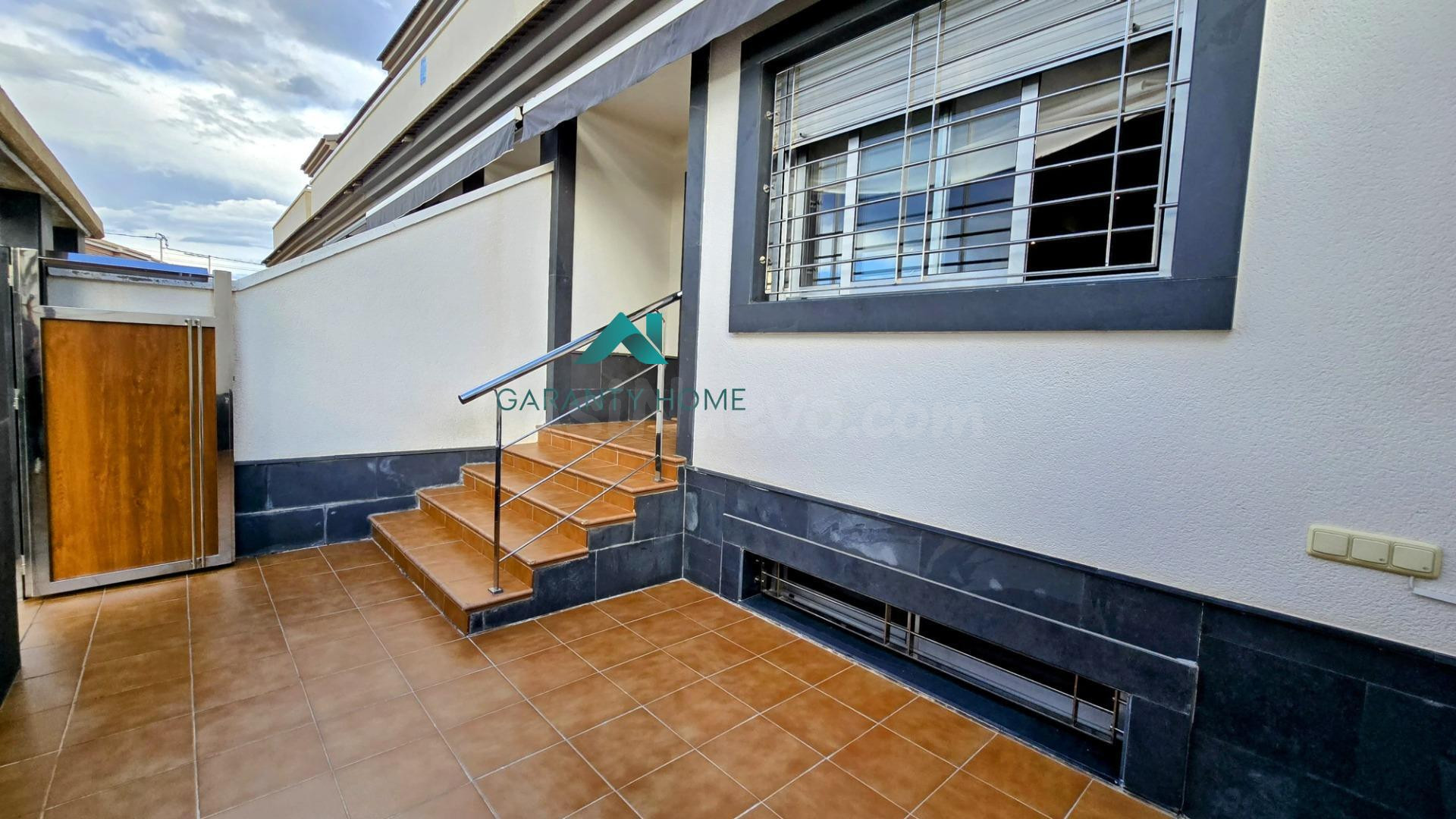 Casa adosada en venta en San Javier