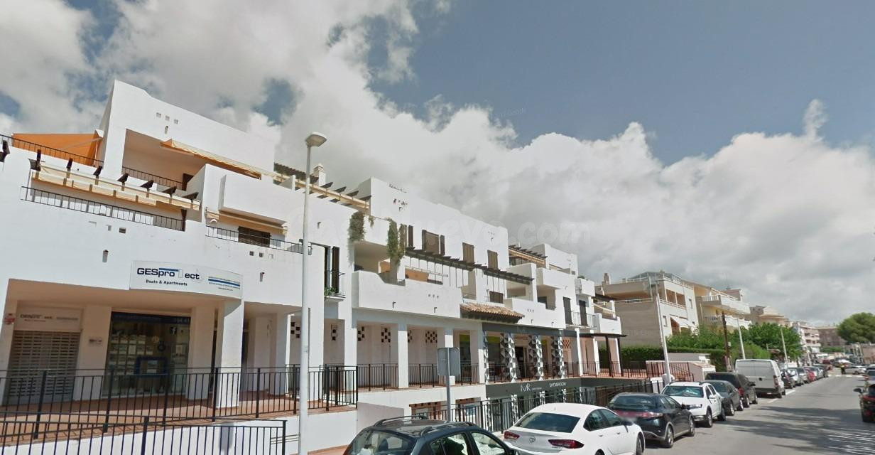 LOCAL EN CESION DE REMATE EN ALCOSSEBRE OPORTUNIDAD ÚNICA ES - foto 4