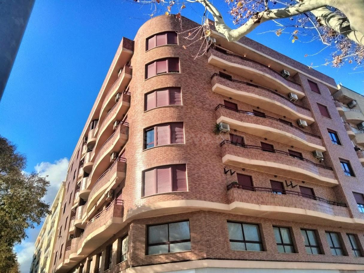 LOCAL COMERCIAL EN BRUTO CON GRAN POTENCIAL EN OLIVA (VALENC - foto 2