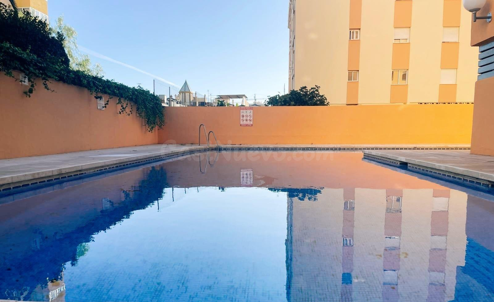 OPORTUNIDAD PISO 3 DORMITORIOS CENTRO FUENGIROLA