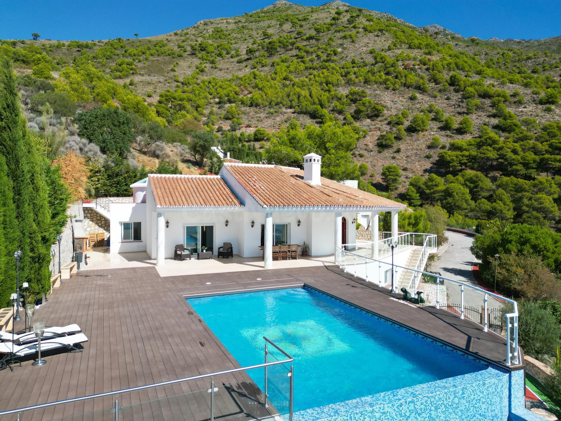 EXCLUSIVA VILLA DE LUJO  EN VALTOCADO - MIJAS
