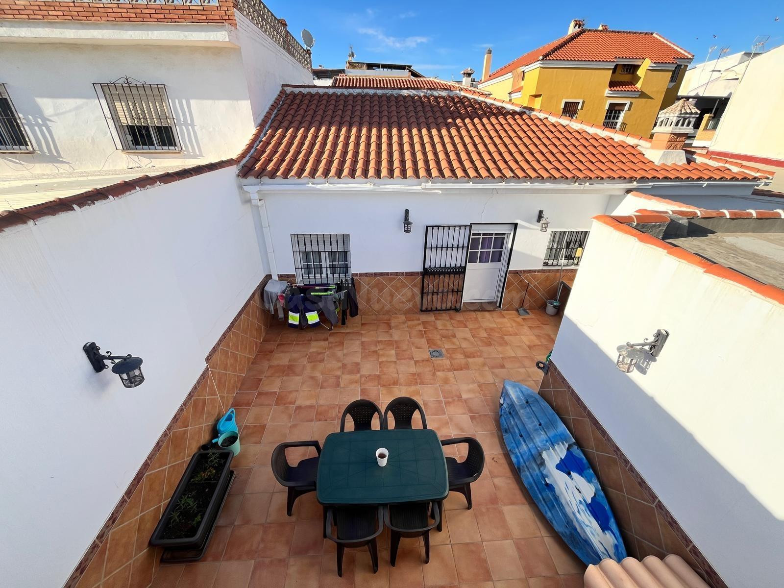 Se venden 2 casas en una, Campanillas