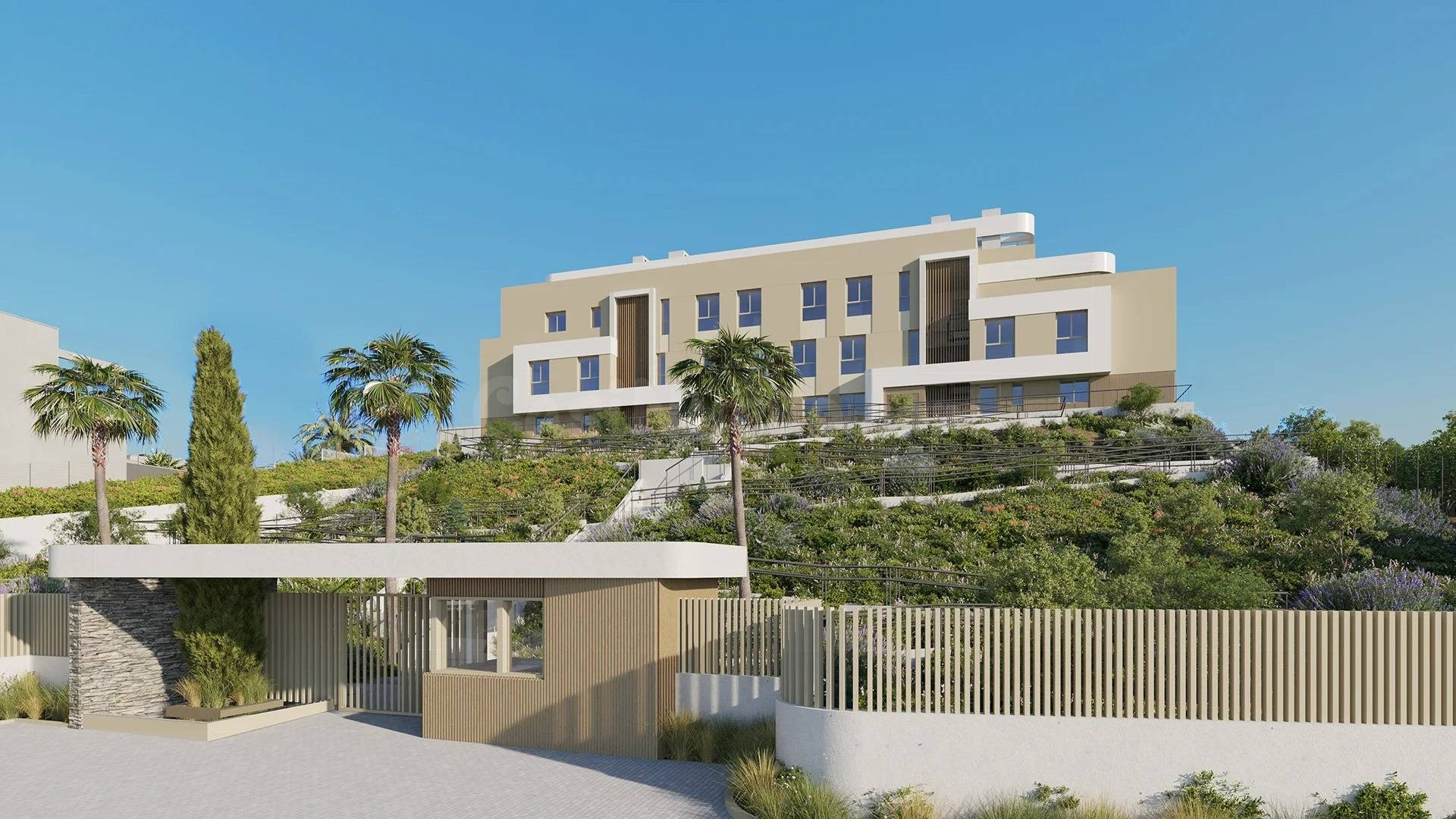 Exclusivo Apartamento con Amplia Terraza en venta en Estepona. Málaga