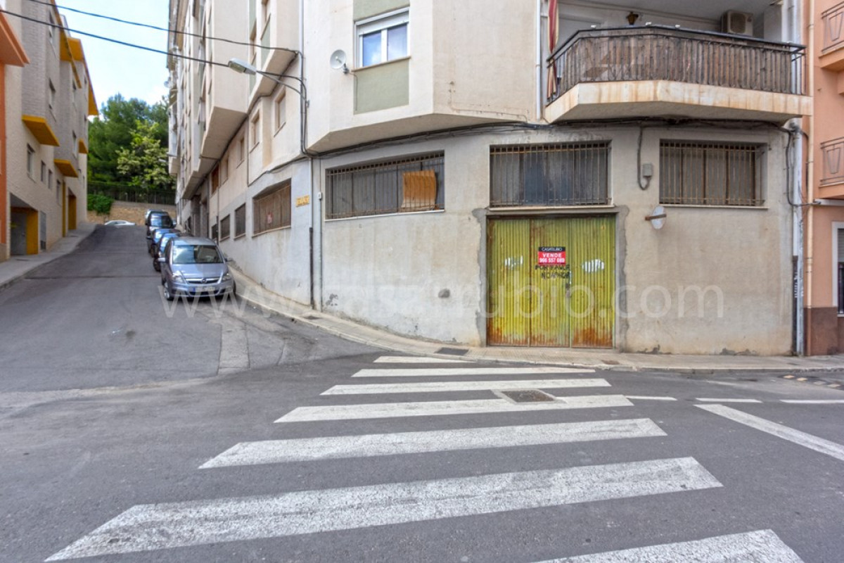 Local comercial 499m² en venta - Avenida De La Paz