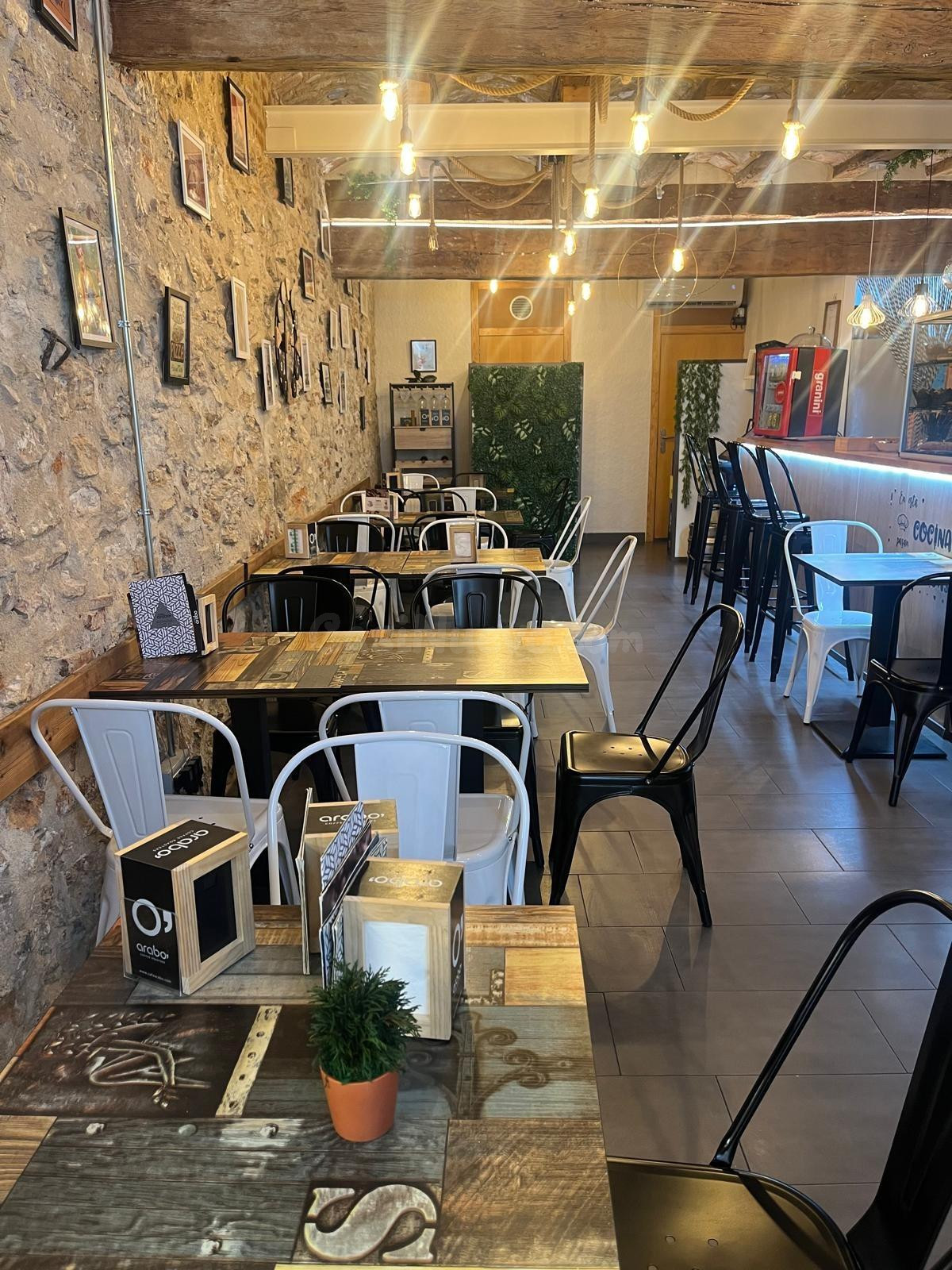 Traspaso de Bar Totalmente Reformado en el Centro de Tortosa