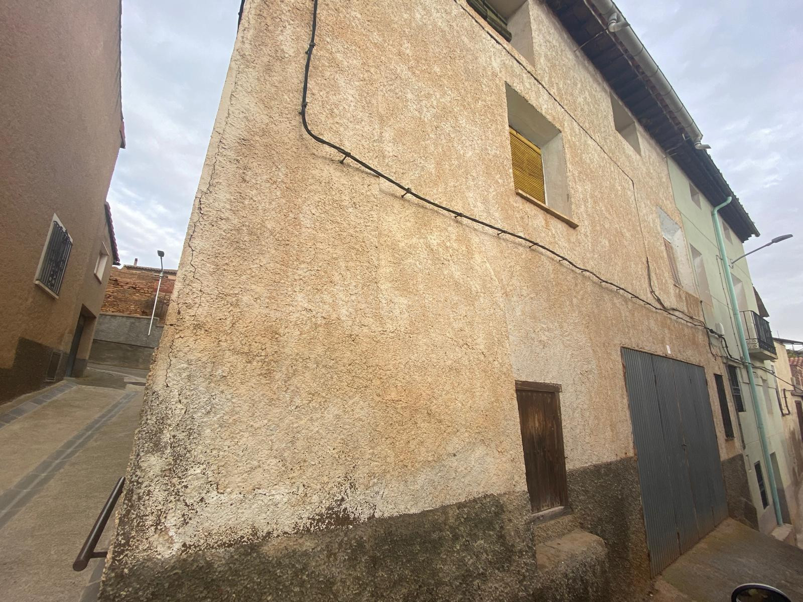 CASA EN VENTA EN SAN MARTÍN DEL RÍO