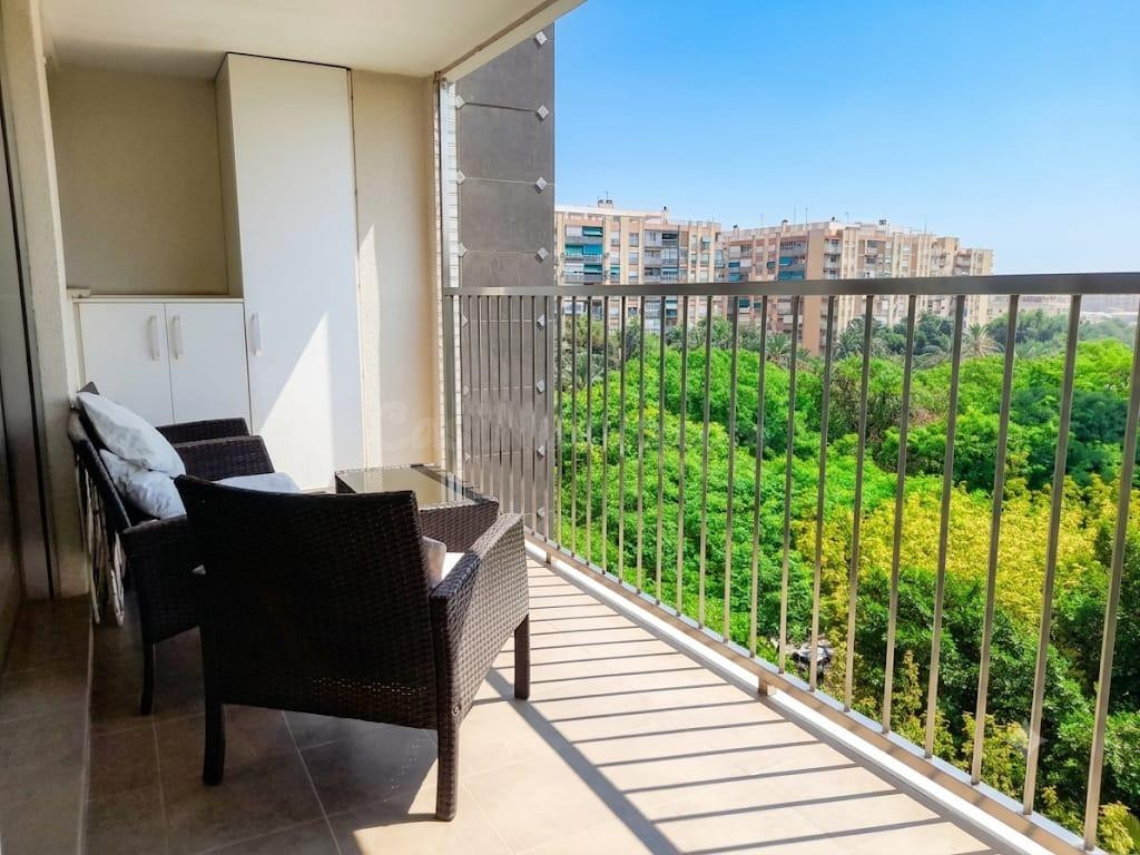 FANTÁSTICA VIVIENDA CON EXCELENTES VISTAS