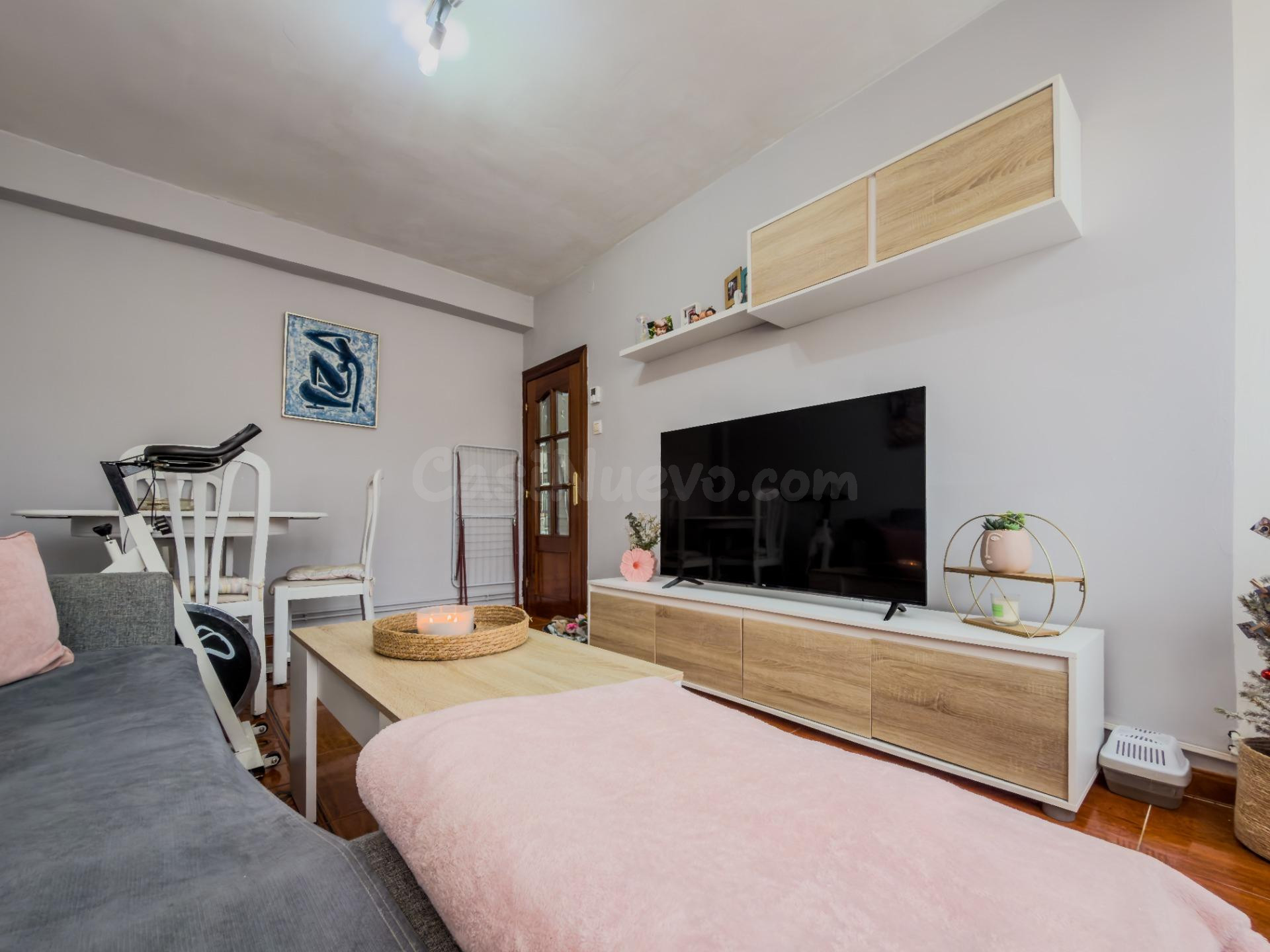 PISO EXTERIOR Y LISTO PARA ENTRAR A VIVIR EN LA PENILLA