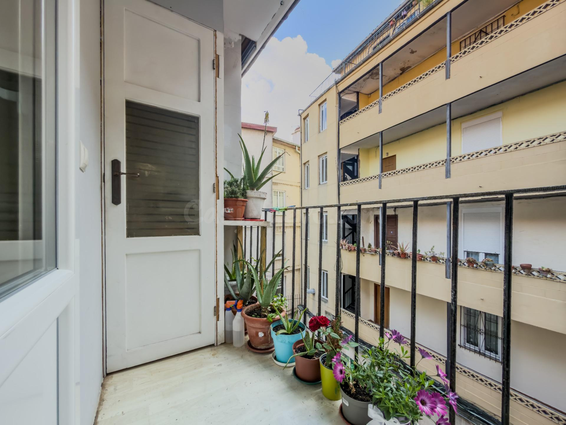 PISO REFORMADO EN PLENO CENTRO DE SANTANDER, JUNTO AL AYUNTAMIENTO