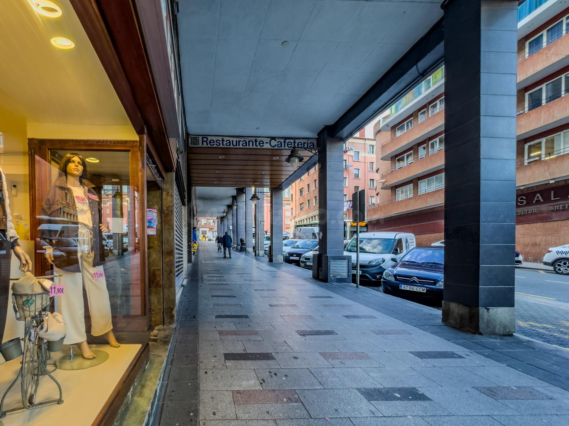 Local en pleno centro de Santurtzi. ZONA COMERCIAL - José Miguel de Barandiarán 1