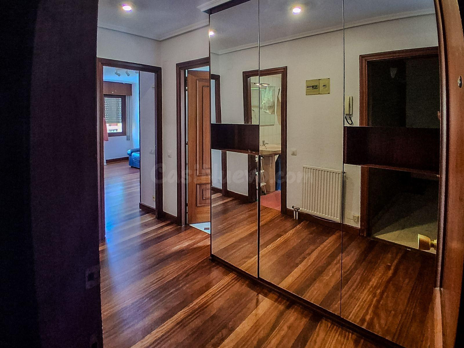 Alquiler de piso en Avd Reina Victoria