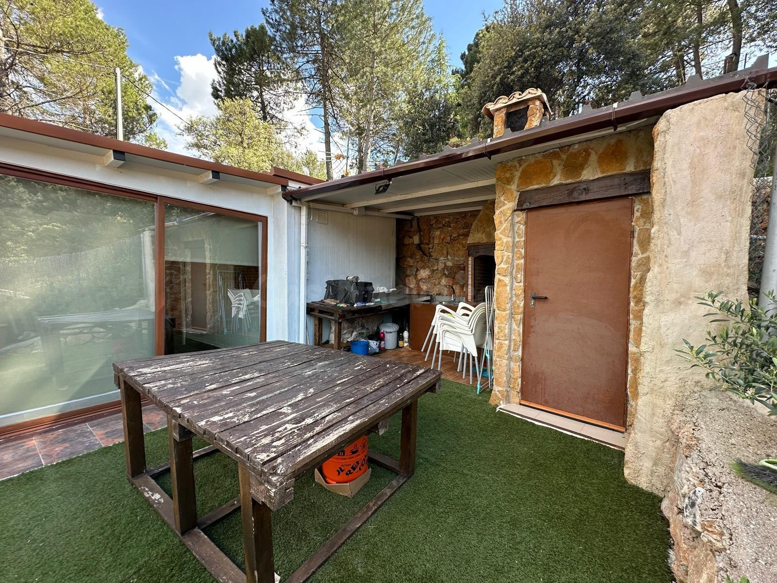 Se vende parcela con vistas panorámicas a la montaña en Riópar, Albacete
