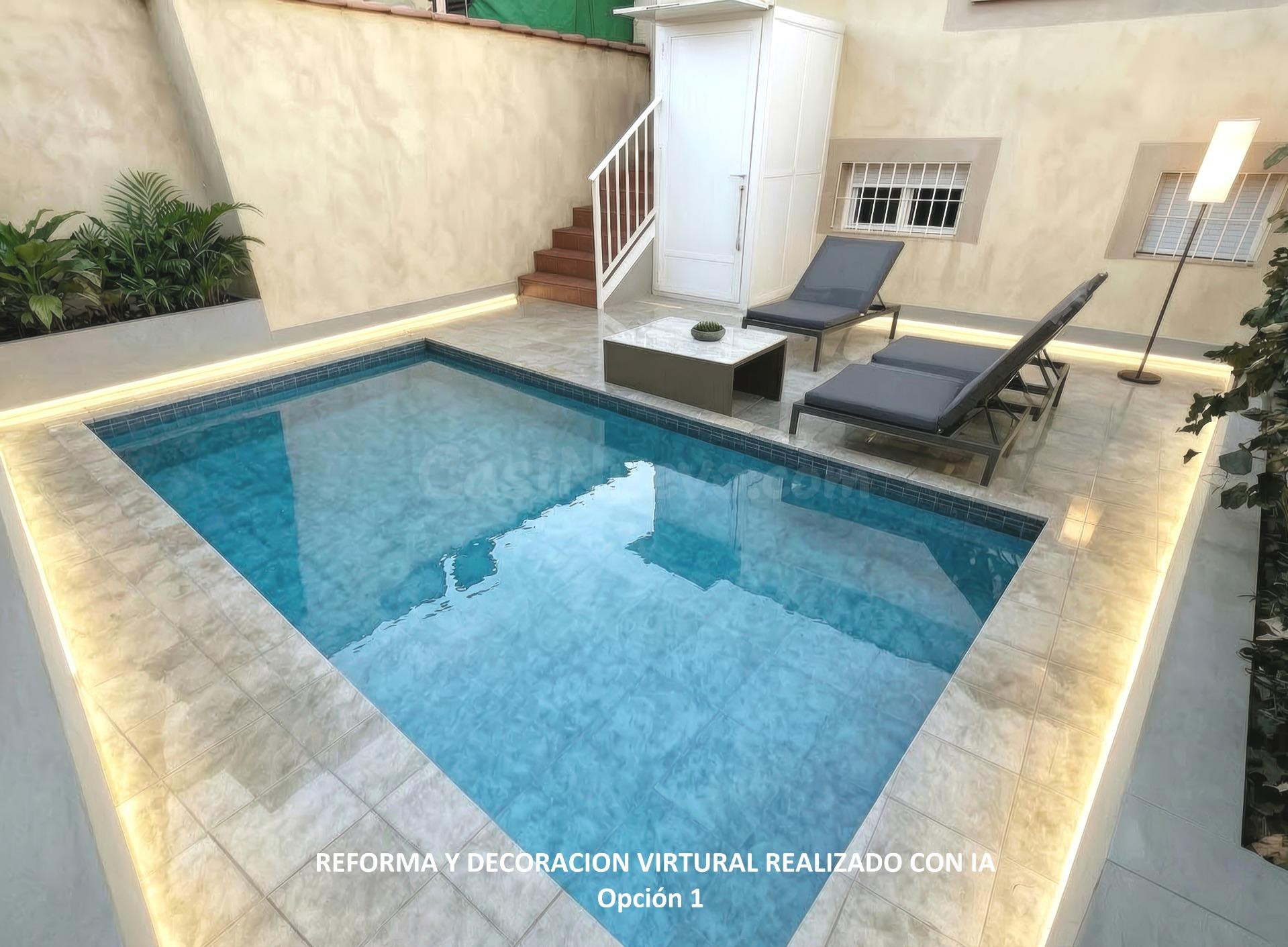 Venta de Unifamiliar Adosado en Cáceres con Jardín 50m2 en Urbanización Mejostilla
