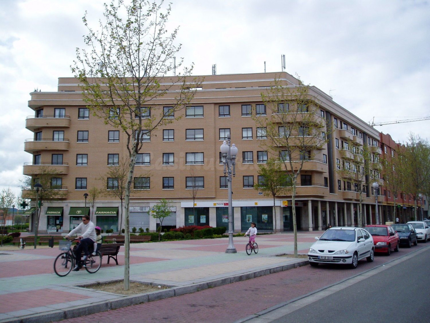 Parking en alquiler - Covaresa