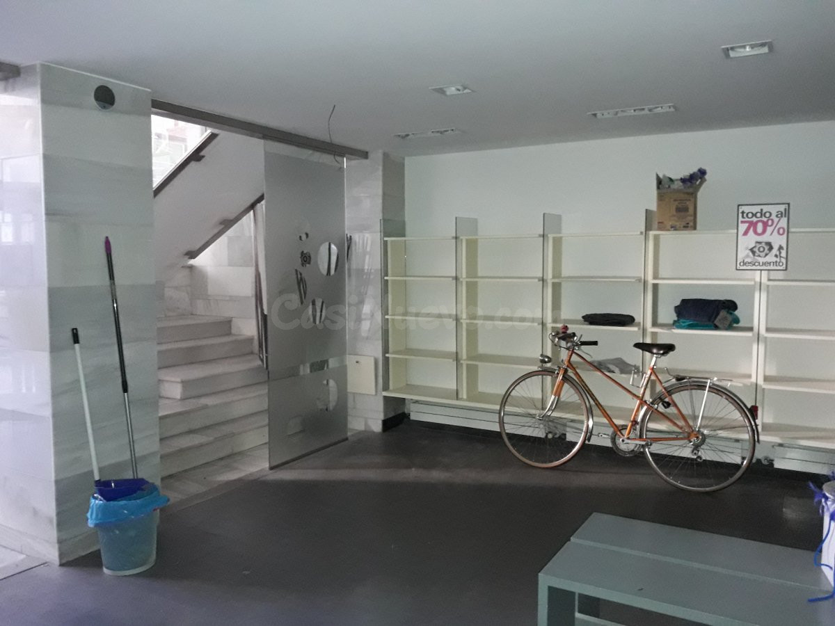 SE VENDE AMPLIO LOCAL EN SORIA