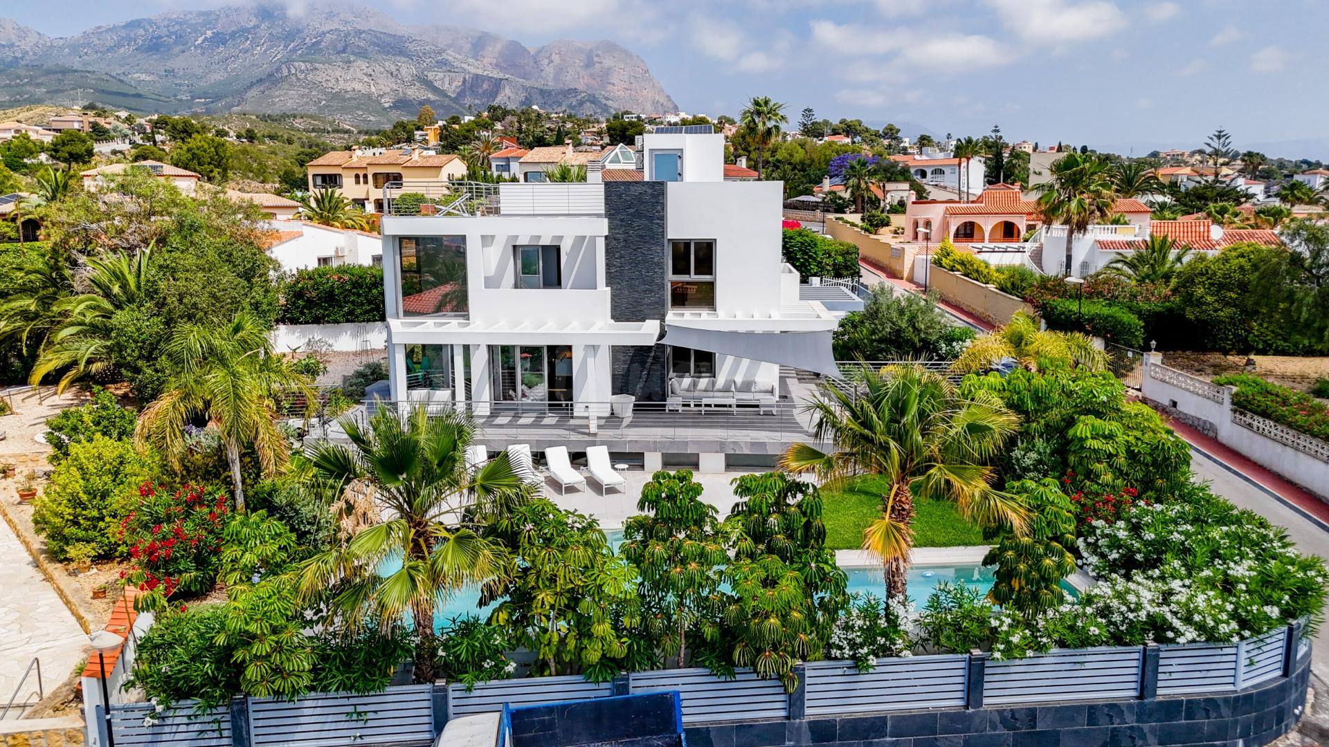 Villa 4 habitaciones 489m² en venta - Benidorm
