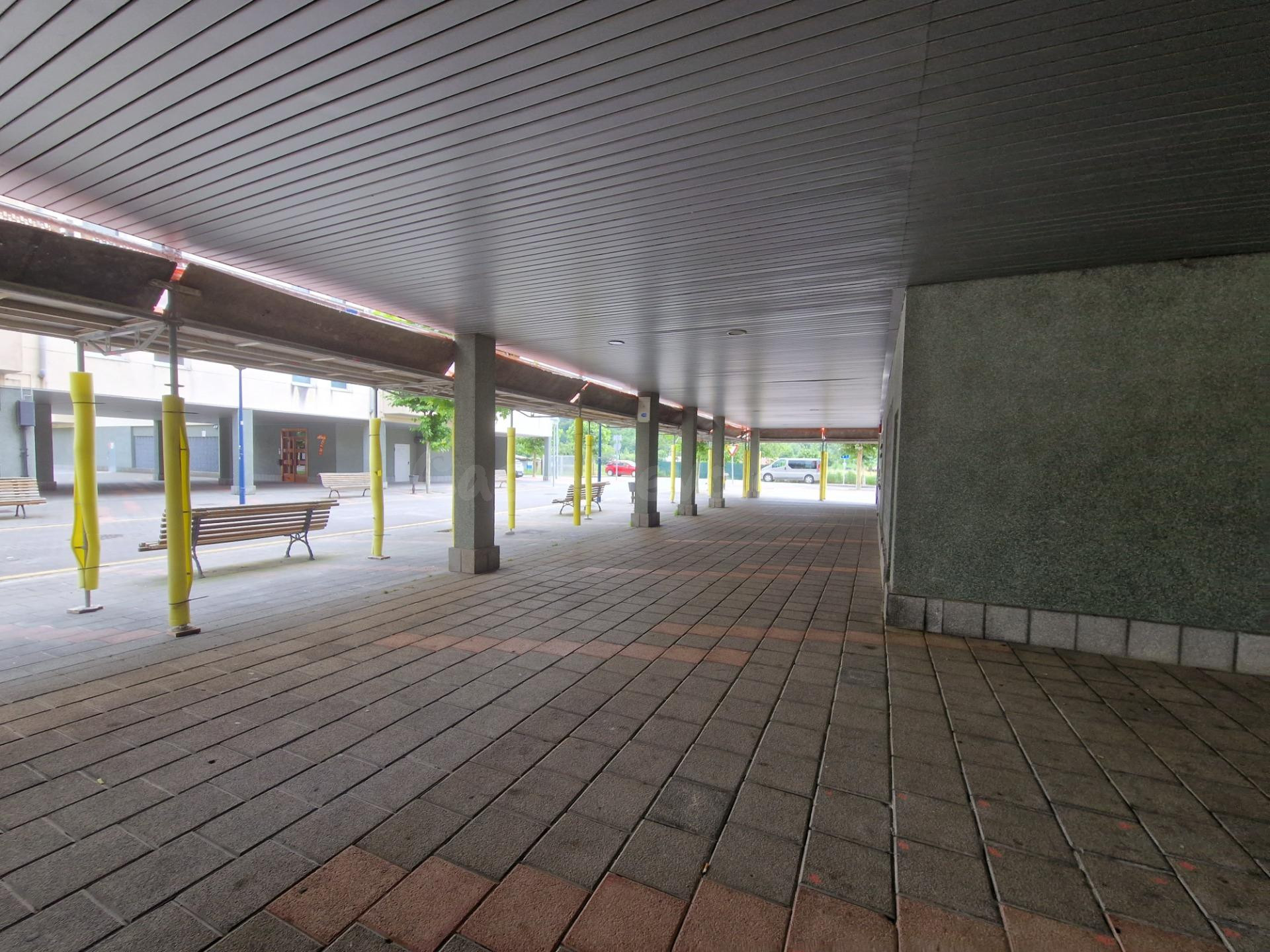 ALQUILER LOCAL COMERCIAL  EN ARANGUREN