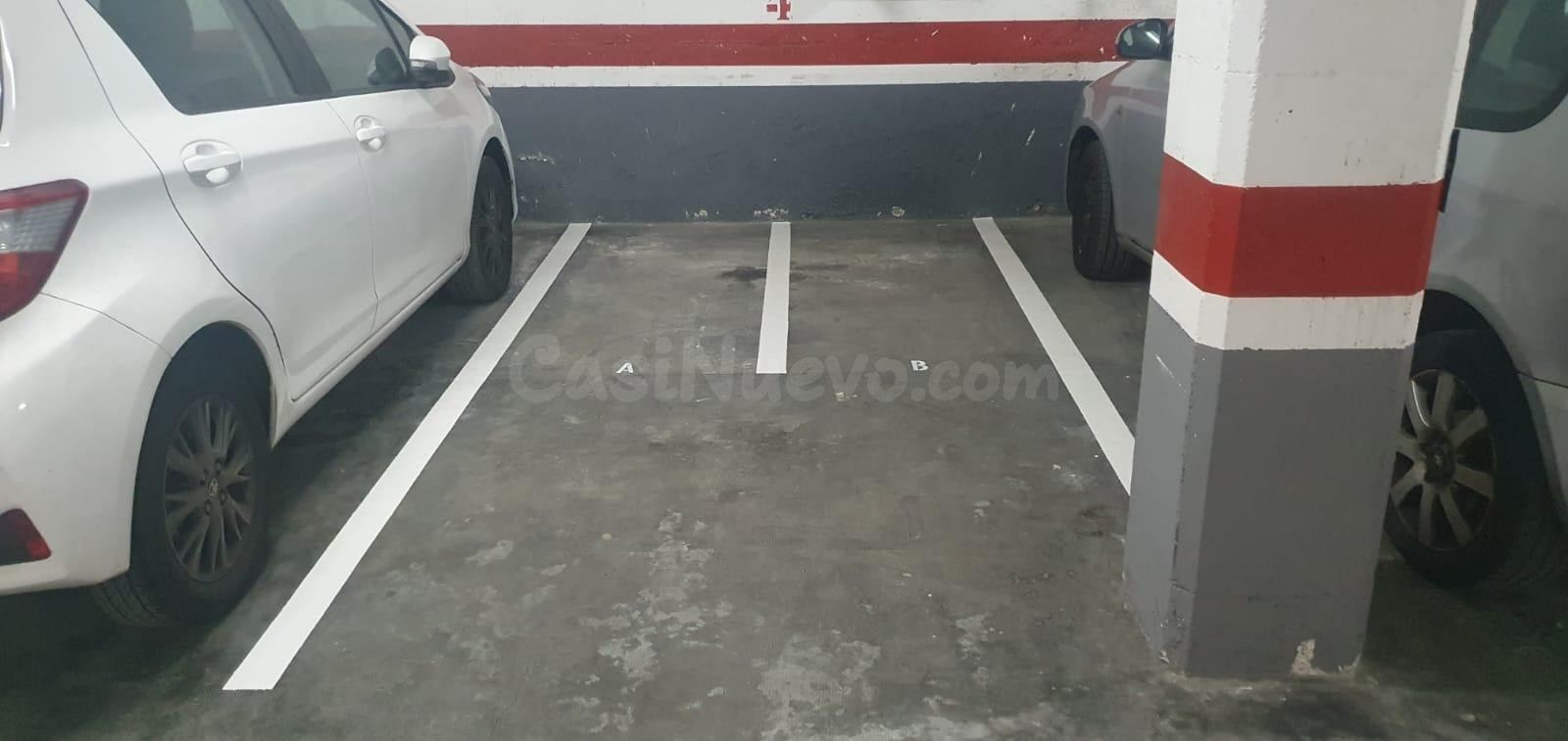 Plaza de parking de moto - Carrer d'Amèrica