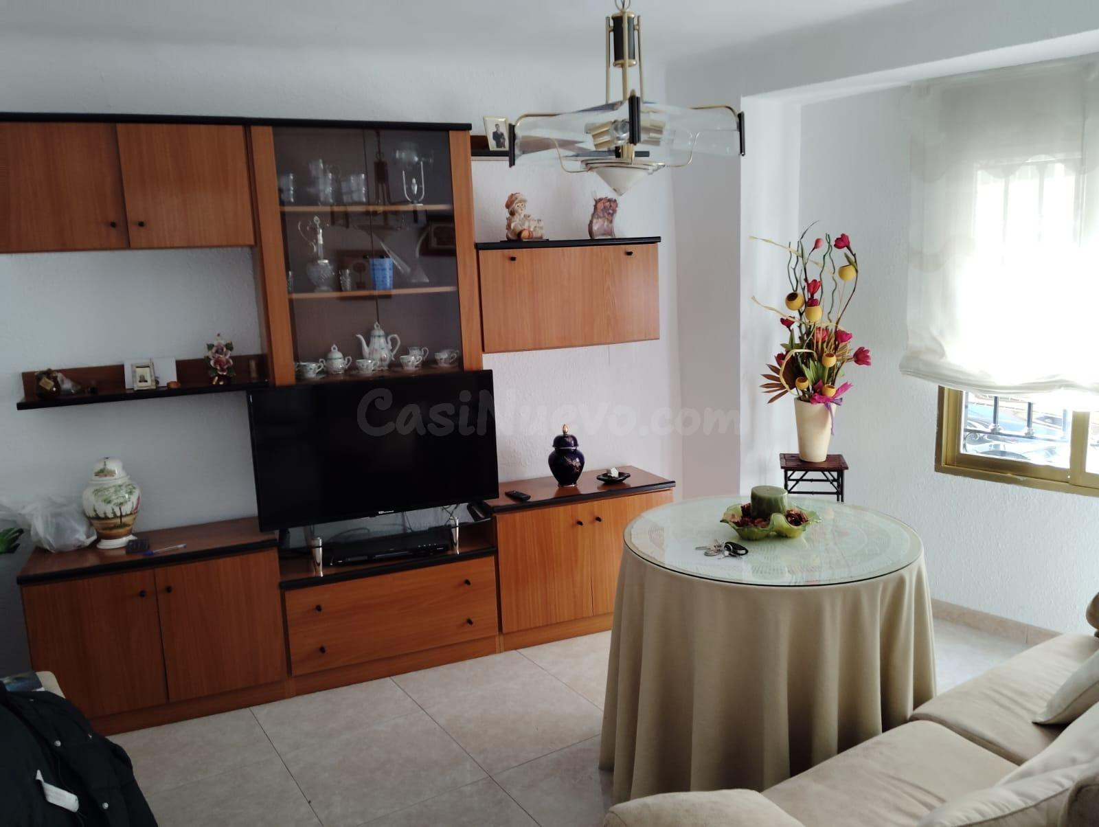 CASA EN EL CENTRO DE HUELMA