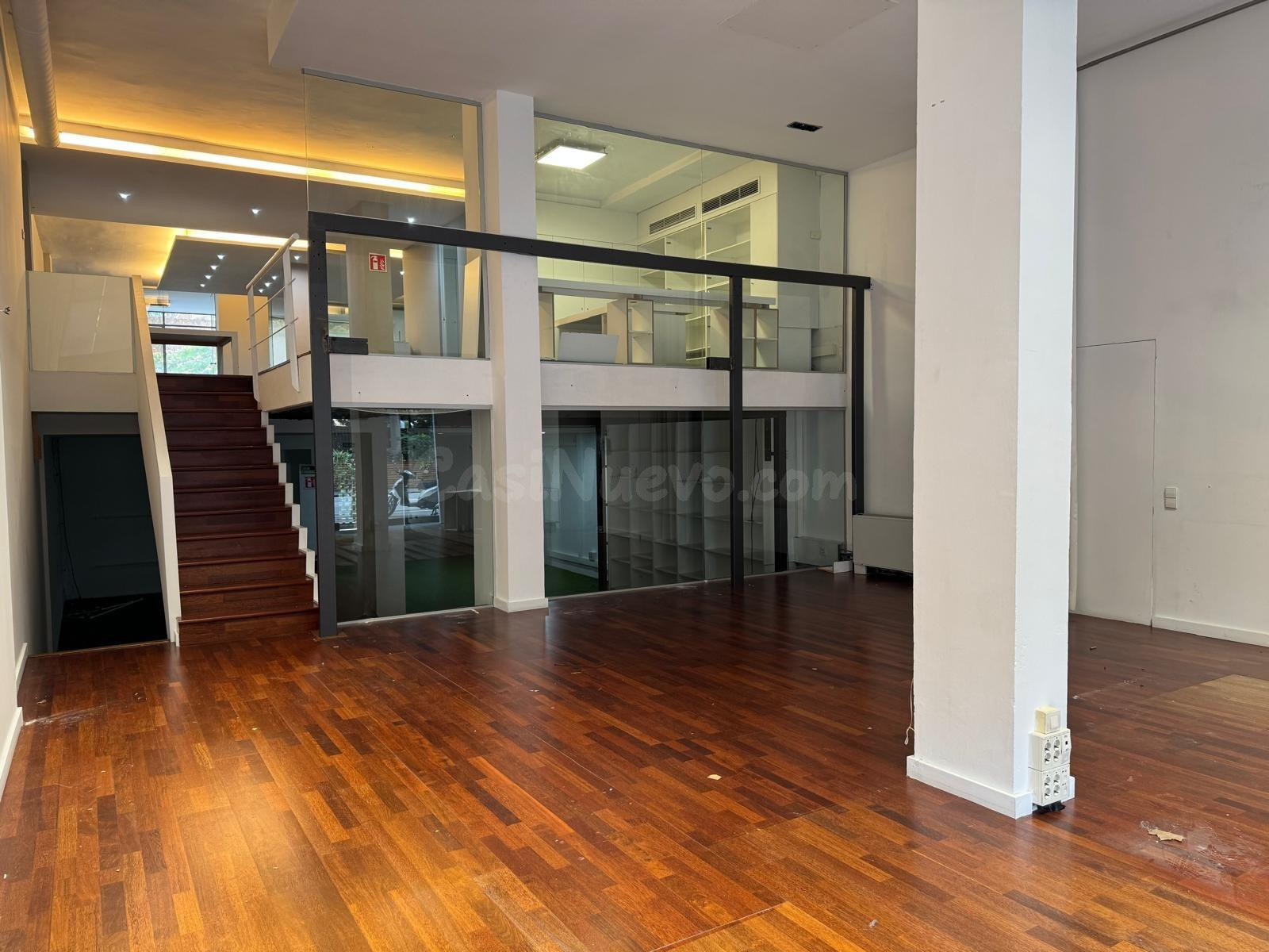 LOCAL COMERCIAL - CONSELL DE CENT