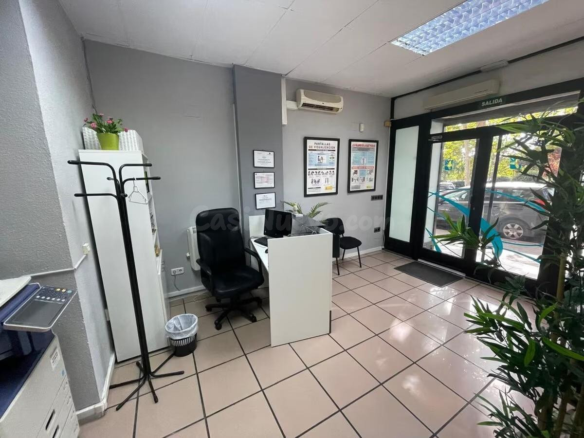 Local comercial 144m² en venta - Acacias