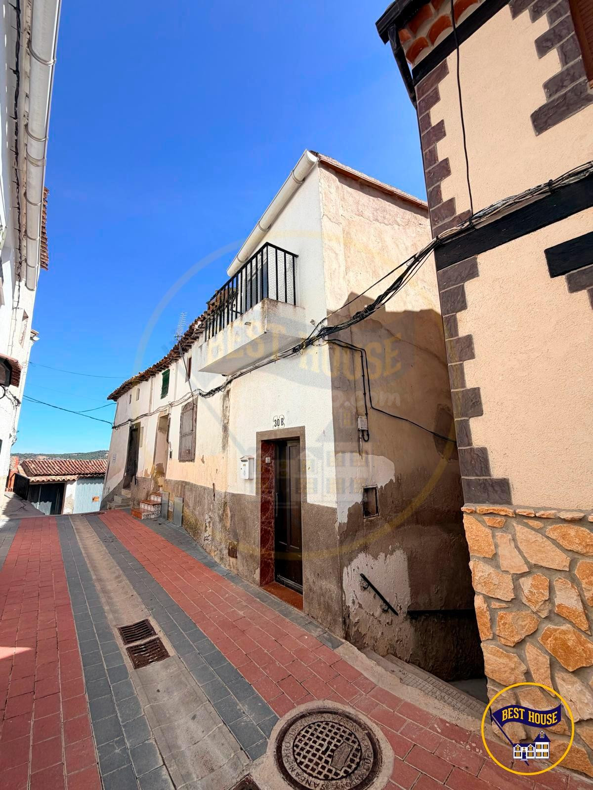 CASA EN VENTA EN ENGUIDANOS