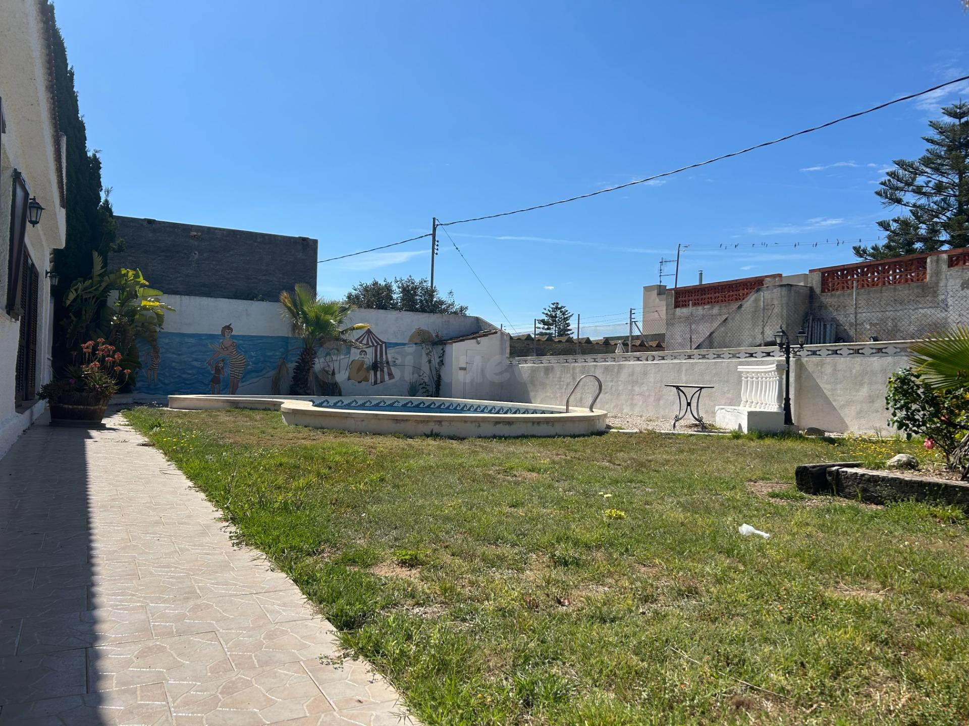 CHALET INDEPENDIENTE CON PISCINA, GARAJE Y ANEXO EN LA POPULAR ZONA DE TRIADOR – COSTA NORTE, VINARÒS