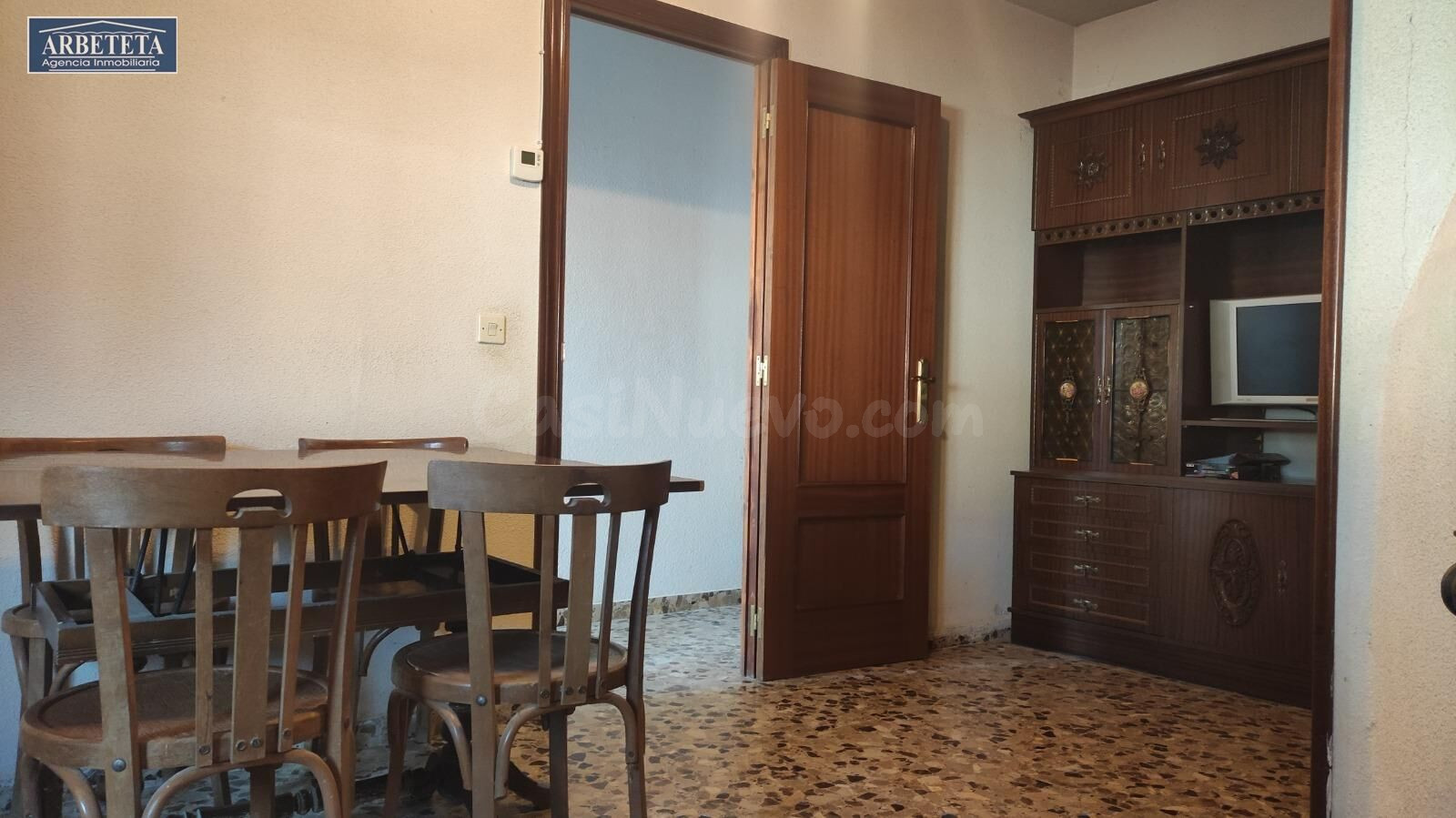 INMOBILIARIA ARBETETA VENDE CASA DE PUEBLO EN SACECORBO