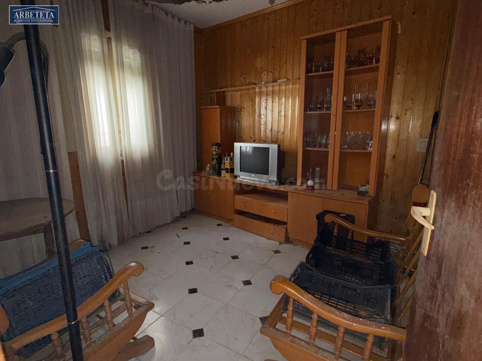 INMOBILIARIA ARBETETA VENDE CASA EN EL CENTRO DE GUADALAJARA